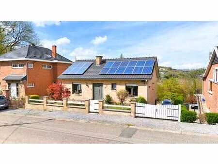 bungalow 2 ch. avec grand terrain