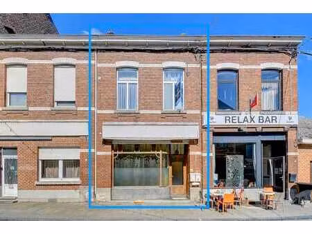 maison de commerce + appartement a amay!