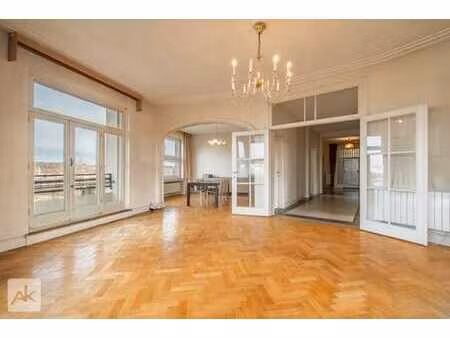 appartement exceptionnelle avec vue sur la meuse !