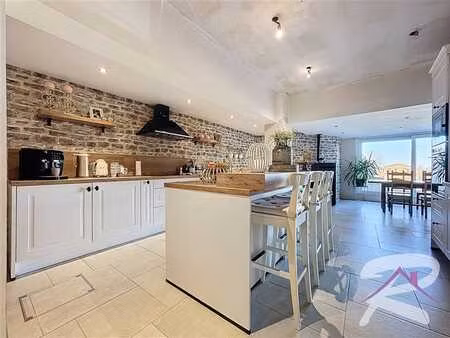 maison renovée - 2ch + grenier amenageable - jardin - terras