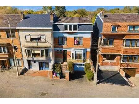 maison 4ch poss.5 - jardin - garage - allée