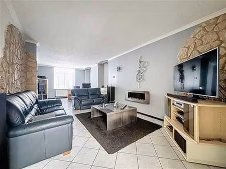 maison - 3ch - terrasse - jardin - peb c