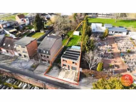 4 façades  4 ch  jardin  garage  élec conf  pann. photov 