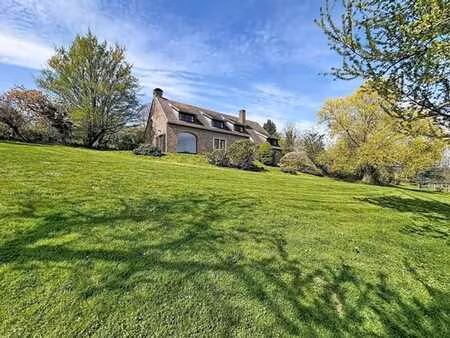 villa à rénover avec vue imprenable !