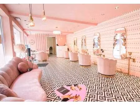 rez commercial + appartement à vendre