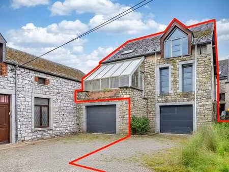 ensemble de 2 appartements à fort potentiel à couvin