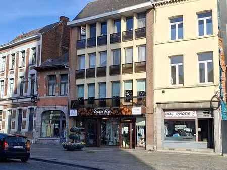 joli duplex deux chambres ds une petite copropriét de deux