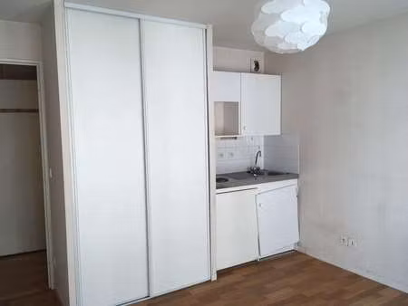 location appartement t1 à nantes (44000) : à louer t1 / 17m² nantes