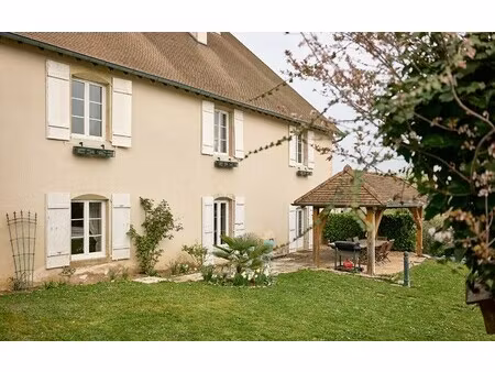 maison de luxe à vendre à pelousey