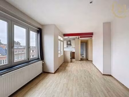 appartement lumineux 2 ch–a prox. de toutes les comodités