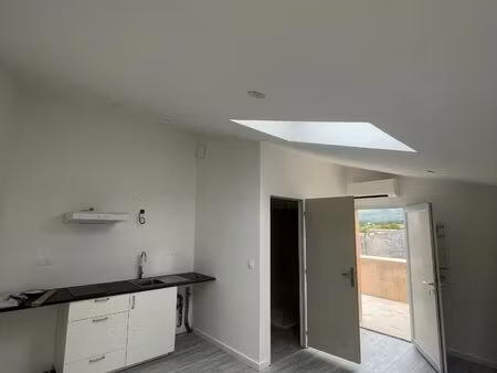 immeuble de 3 studio centre historique