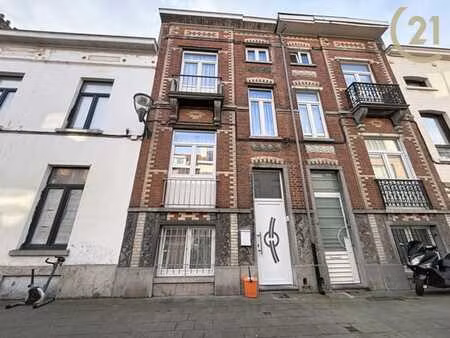 maison unifamiliale spacieuse avec jardin plein sud à jette!