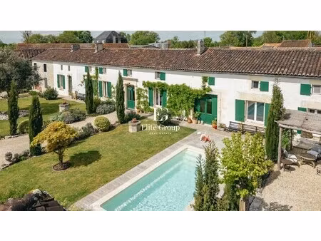 maison de luxe à vendre à cognac