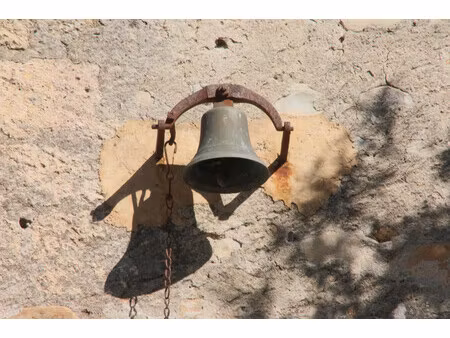 chateau à vendre à vallon-pont-d'arc (07150) - ardèche