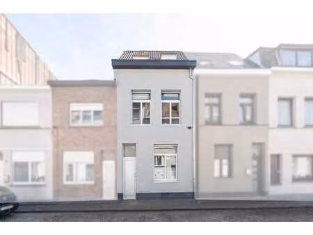 grande maison familiale de 5 chambres à anvers