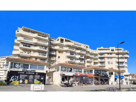frejus plage t2 terrasse parking