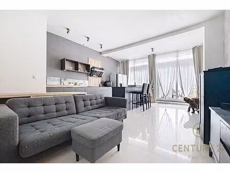 maison à vendre avec terrasse et 2 chambres   evere (vbe11828)