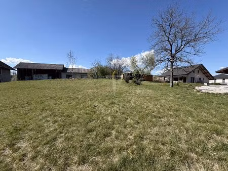 annecy  terrain constructible de 1 150m²