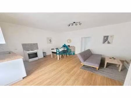 location appartement 2 pièces meublé à janzé (35150) : à louer 2 pièces meublé / 41m² janz