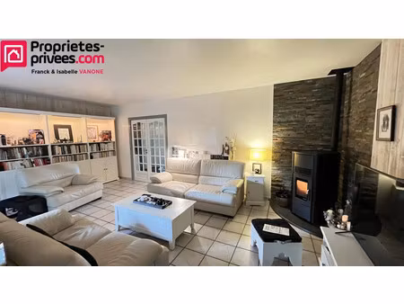vente maison 6 pièces 166 m² quesnoy-sur-deûle (59890)