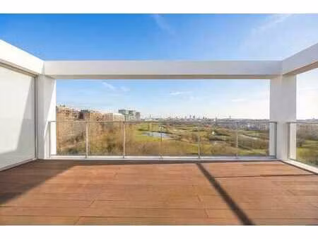 spacieux appartement avec vue dégagée à vendre à ostende