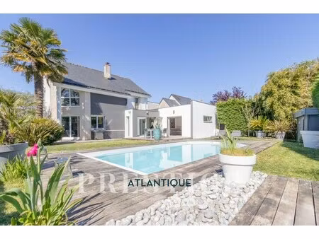 maison de luxe à vendre dans le quartier le motay-les indulgences