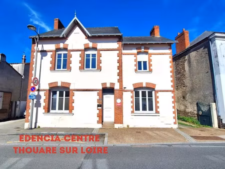 vente locaux professionnels 8 pièces 141 m² à thouaré-sur-loire (44470)  385 074 €