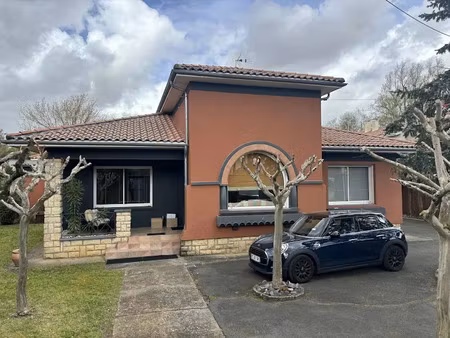 vente maison 6 pièces 300 m² à merignac (33700)  1 299 000 €