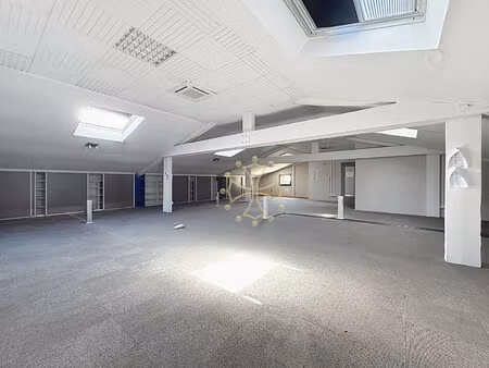 vente bureau 25 pièces