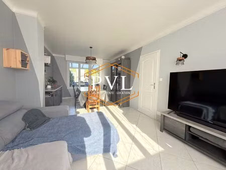 maison 5 pièces  75m².