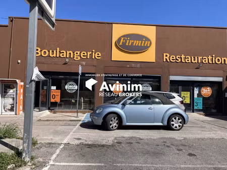 location local commercial 1 pièce