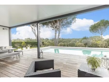 villa de luxe à vendre à bouliac