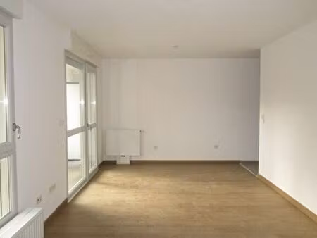 t3 17 rue claude pouillet