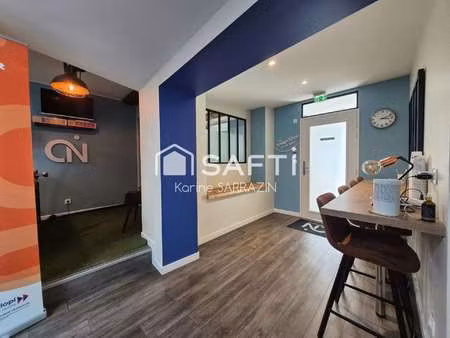 vente bureaux et commerces à avranches (50300) : à vendre / 216m² avranches