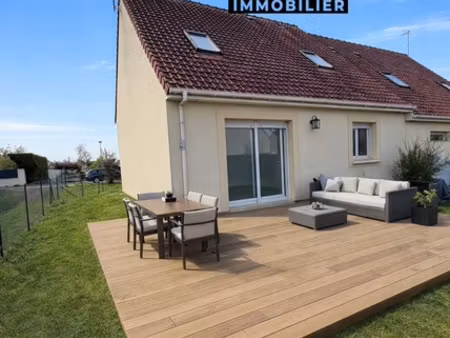 pavillon avec garage  jardin et 3 chambres