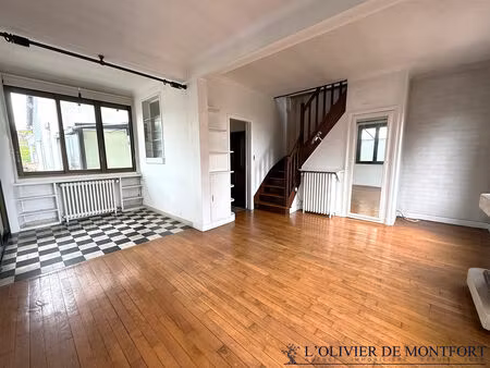 maison ancienne de 6 pièce(s) 130 m² au sol