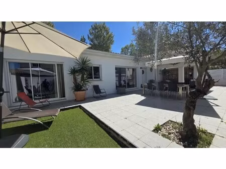 maison de luxe à vendre dans le quartier sud