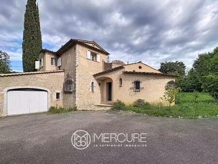 villa de luxe à vendre dans le quartier valmasque-notre dame de vie