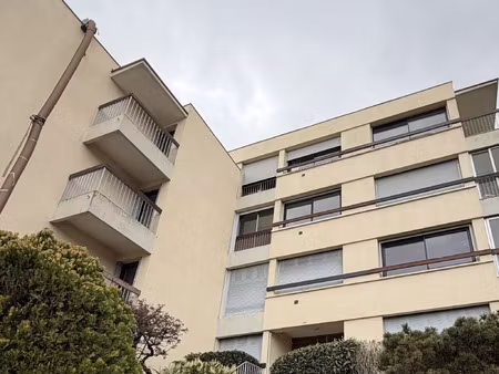 location appartement 2 pièces 45 m² à chamalières (63400)