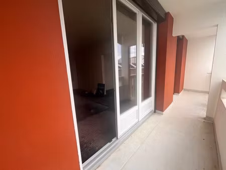 vente appartement 4 pièces 78 m² à lons (64140)  130 000 €