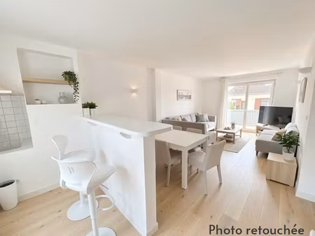 appartement t3 + 3 balcons - camas /la conception  marseille 5ème