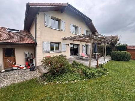 vesancy  au calme  très jolie villa de 162m2 sur un terrain de 500m2 