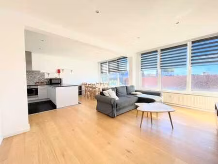 quartier huart hamoir appartement 1 ch rénové-80 m2