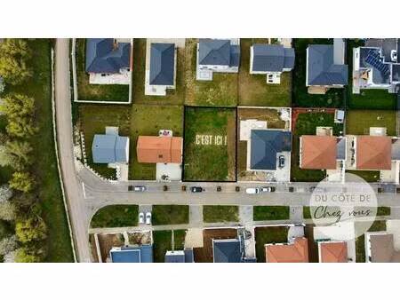 terrain constructible viabilisé à vendre