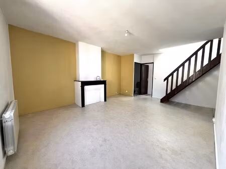 t2 bis duplex - faubourg des trois maisons