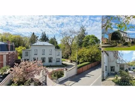 maison de maître à vendre avec garage et terrasse   bon-secours (vbe11836)