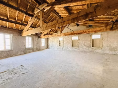 vente appartement 85 m² à l'isle-sur-la-sorgue (84800)  198 000 €