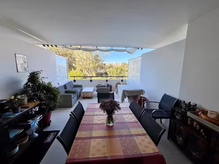 vente appartement 3 pièces 57.03 m² à hyeres (83400)  349 000 €