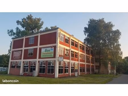 vends ancien bâtiment lndustriel 57770 moussey