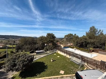 maison 7 pièces 197 m²